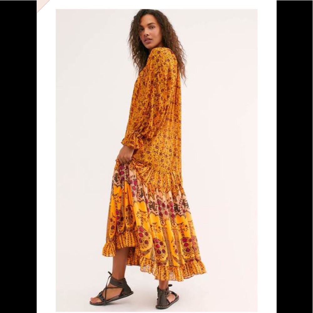 NWT Feeling Groovy Border Maxi Dress in Orange - Picture 2 of 14